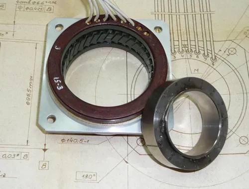 ДБМ-185-16-0,3-2 электродвигатель