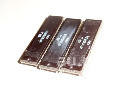 КР1816ВЕ микросхема фото 2